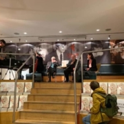 presentazione Razmataz Milano Feltrinelli 2019 presentazione Razmataz Milano Feltrinelli 2019Paolo Conte Manuela Furnari con Vincenzo Mollica Razmataz Milano Feltrinelli